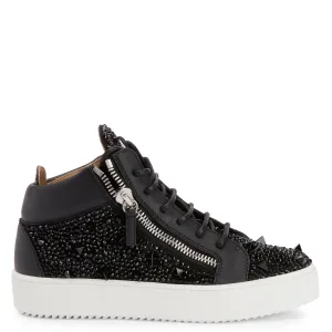 Giuseppe Zanotti Kriss