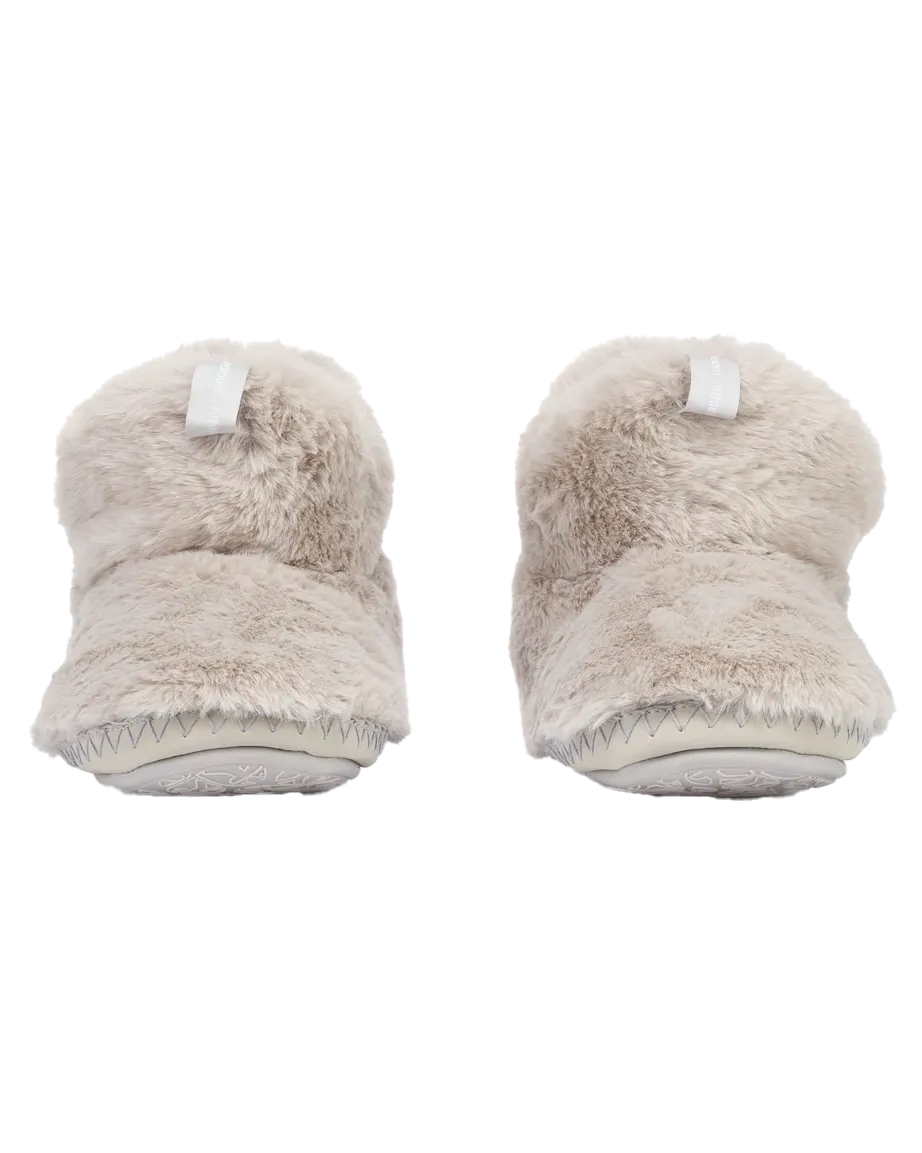 Harriet 100% Recycled High Density Faux Fur Slipper Boot in Trace Grey