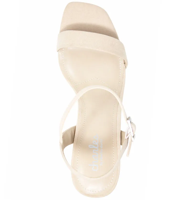 IZZY SANDAL