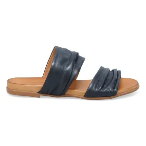 Miz Mooz Women's Tevin Black Leather