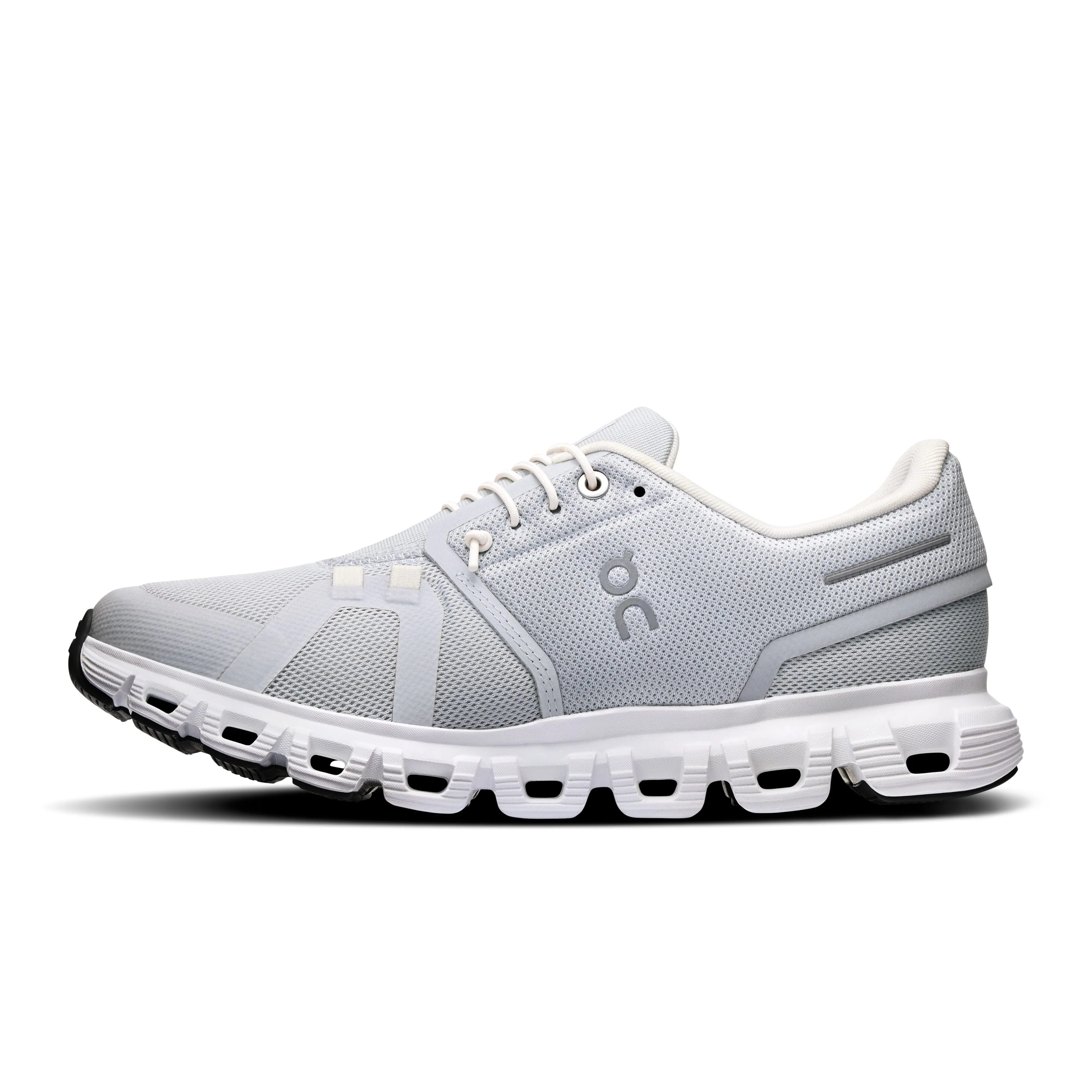 ON RUNNING CLOUD 6 WOMEN'S
