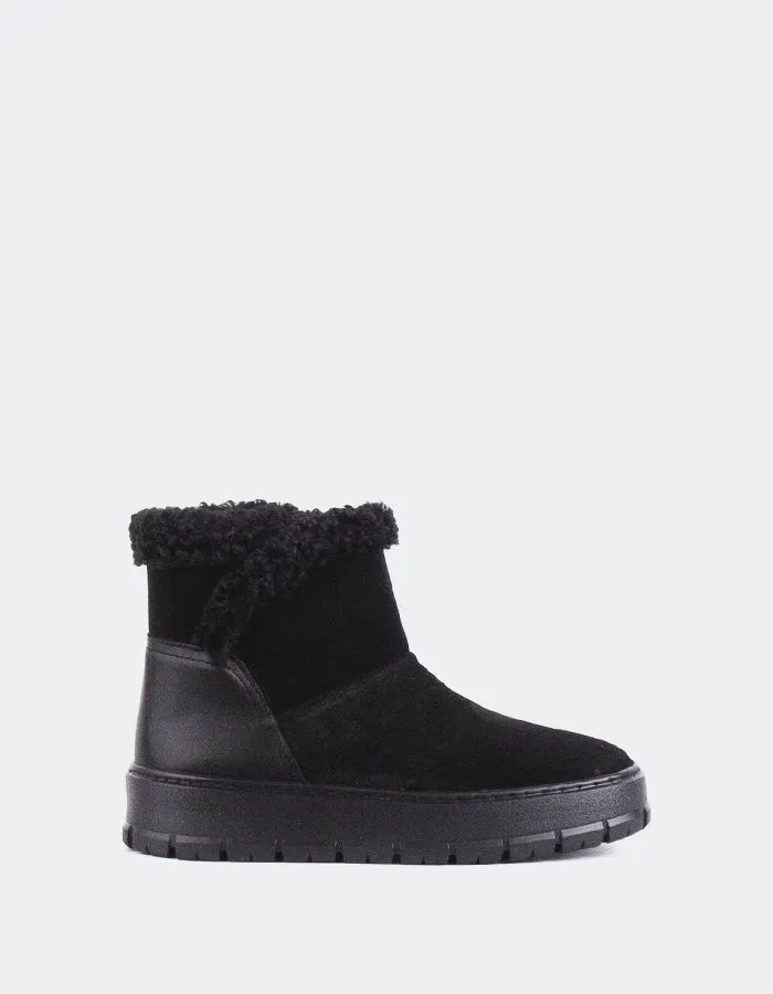Primord Black Suede