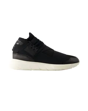 Qasa Sneakers - Y-3 - Leather - Black