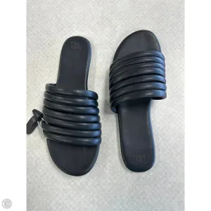 Sandals Flats By Time And Tru In Black, Size: 8