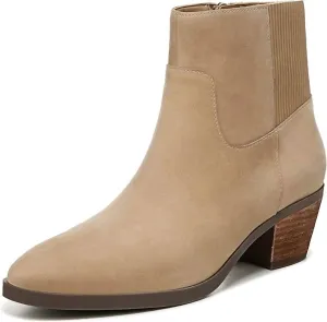 Shantelle Waterproof Leather Bootie In Wheat