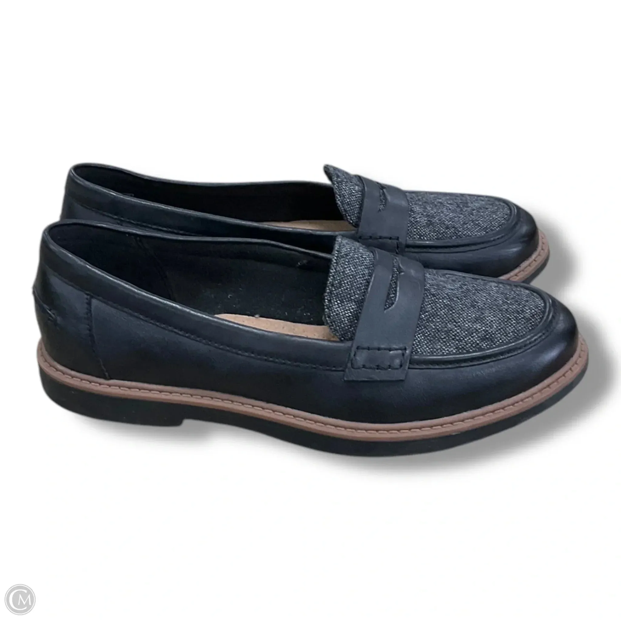 Shoes Flats By Clarks In Black, Size: 7