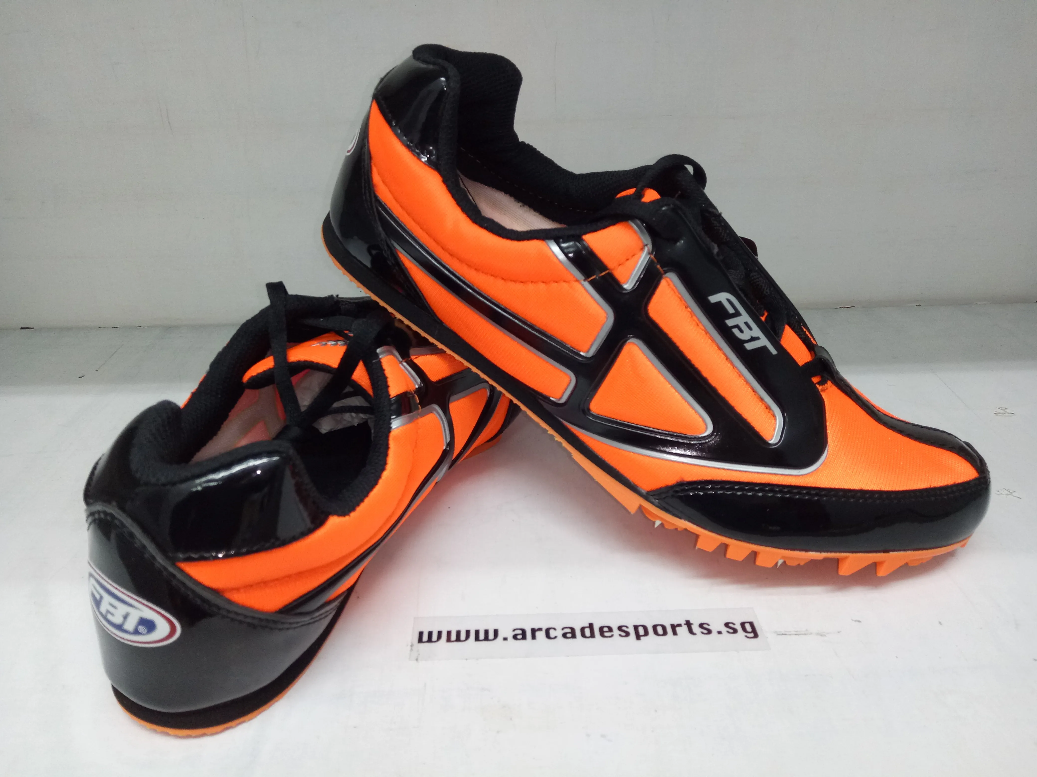 SPIKE SHOES - FBT "LIGHTED"  