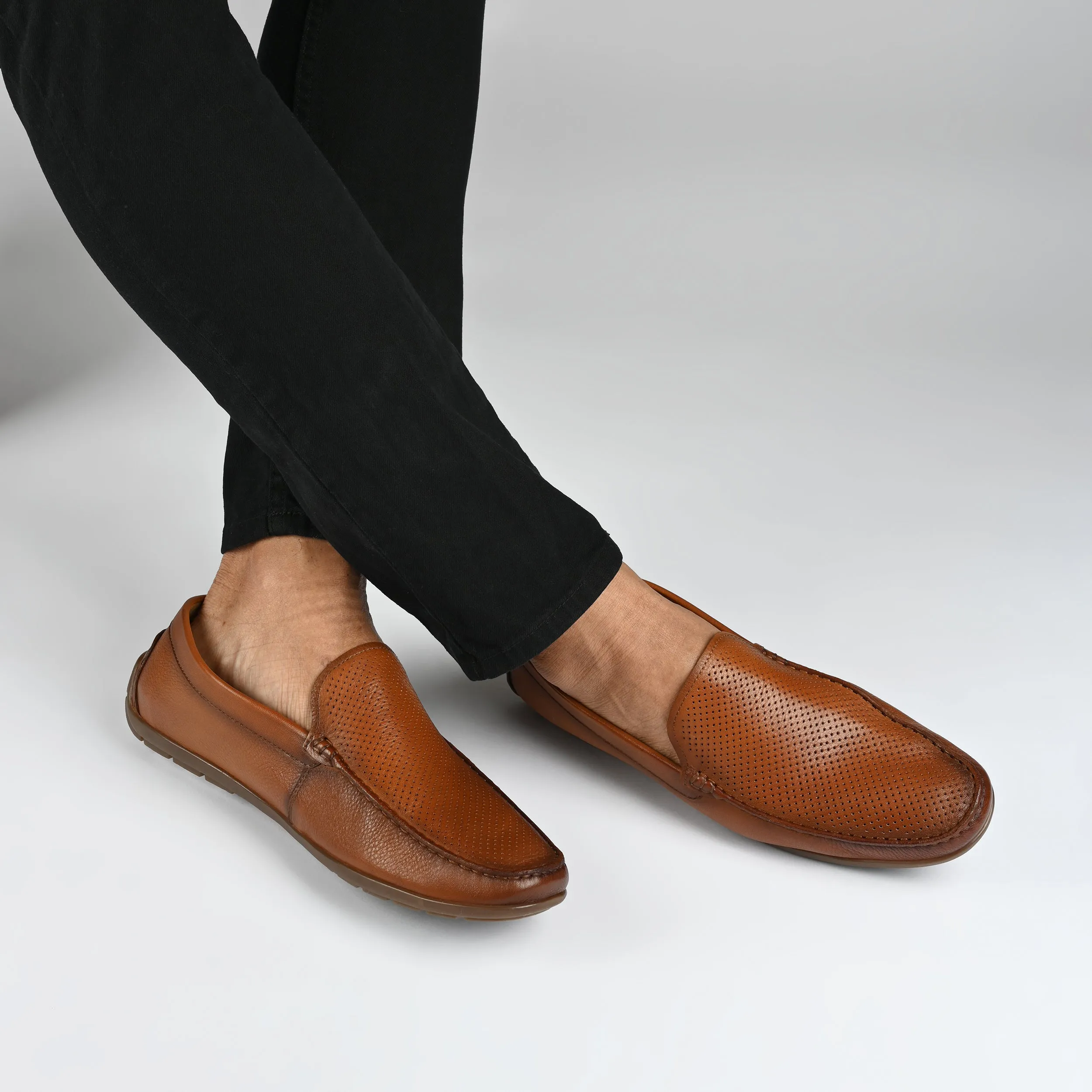 Thomas & Vine Jaden Moc Toe Driving Loafer