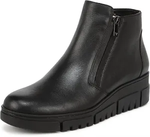 Uptown Sur Boot In Black