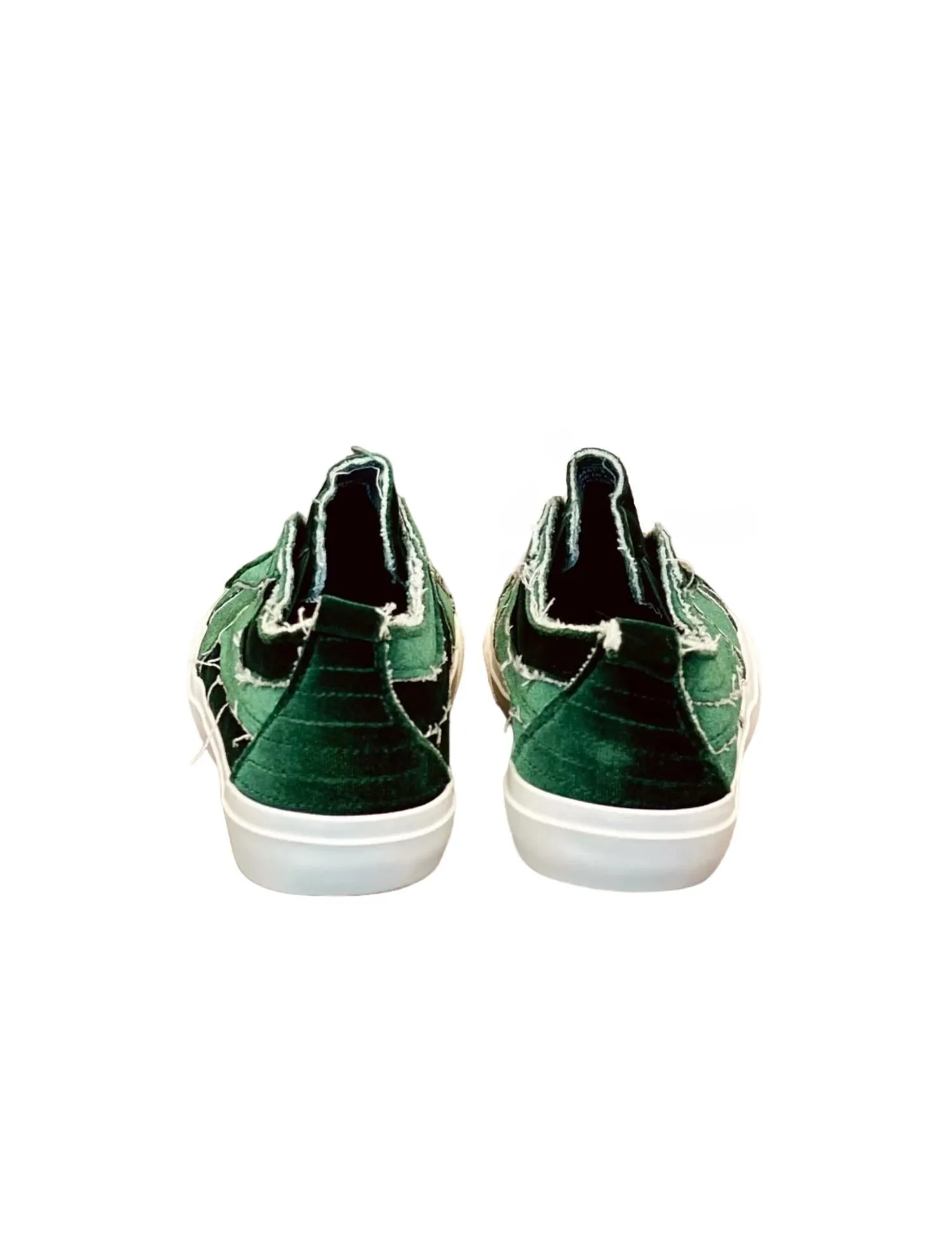 Women's Babalu Sneakers In Green Velvet
