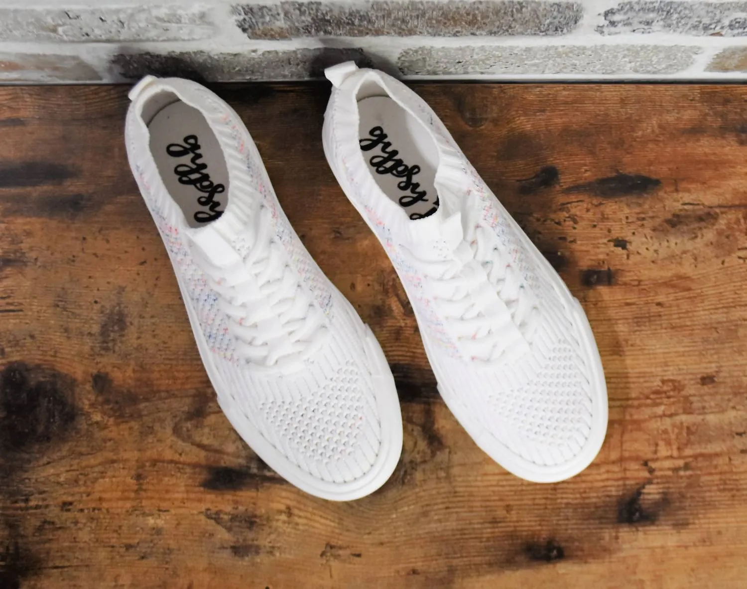 Women's Gypsy Jazz Fashion Sneakers In White Nayra