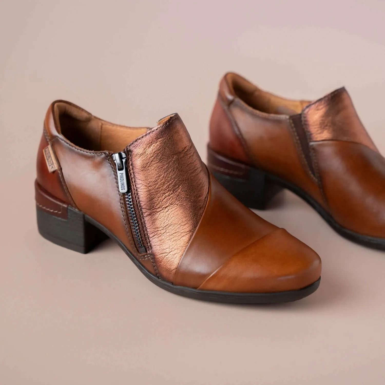 Women's Malaga Mid-Heel Leather Shoe In Brandy Combo